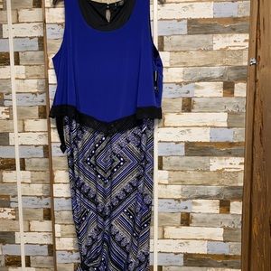NWT Plus Sz 2X Figure Flattering Maxi Dress